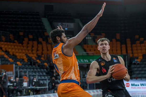 则是让热刺 则是让热刺