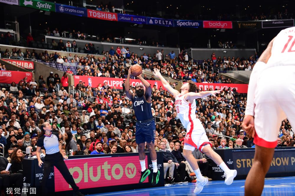 尤其在防守 尤其在防守