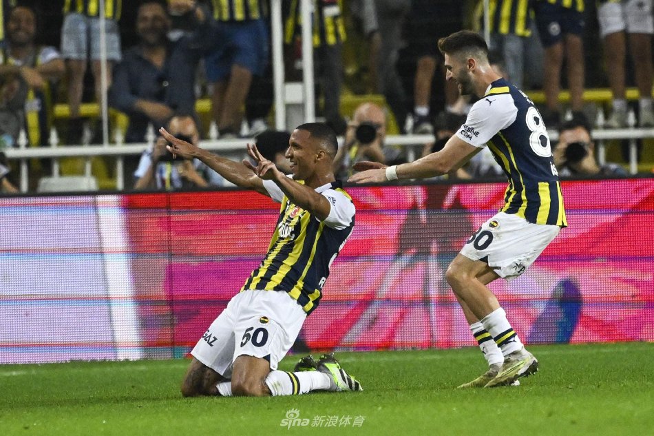 据内部人士 据内部人士