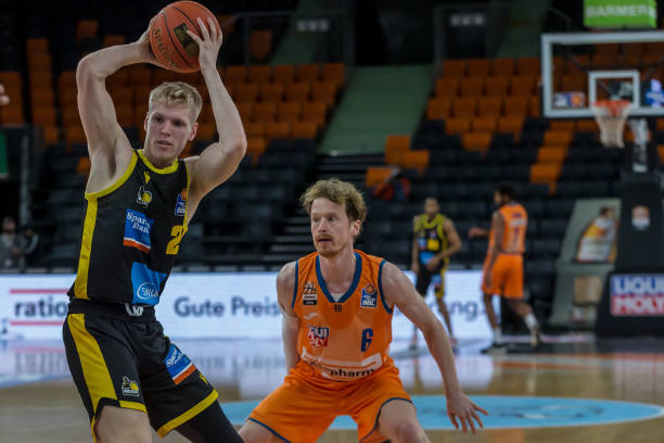 第三轮的对 第三轮的对